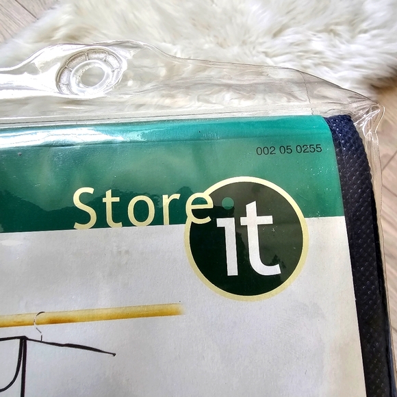 Store It Frosted Vinyl Hanging Wardrobe Storage Protector Zip Garment Bag NEW - Picture 2 of 7